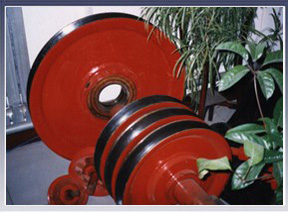 內(nèi)裝大型滾動(dòng)軸承的熱軋鋼輪